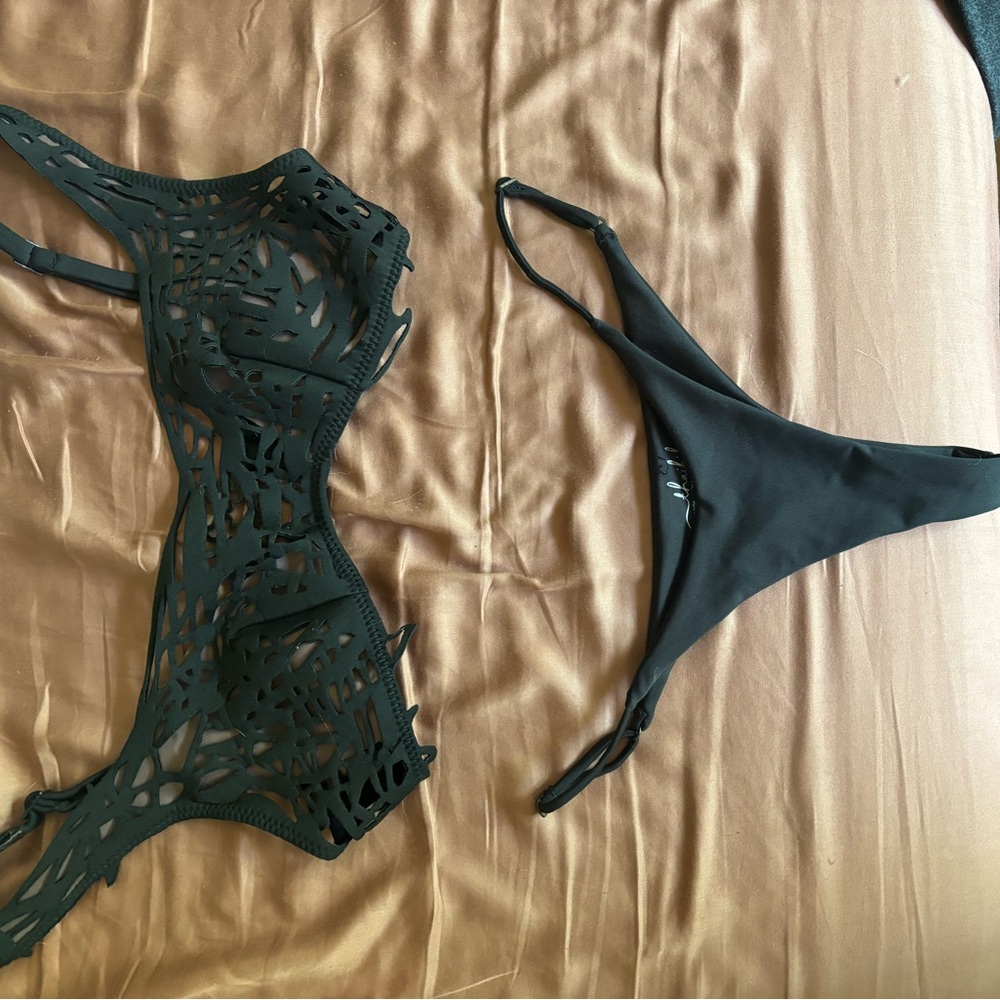 Black Lace-Detail Bikini Set - Brand: